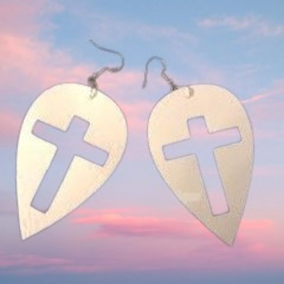 Hand Crafted Jewelry - White Cross Cutout Teardrop Faux Leather Earrings  (2)